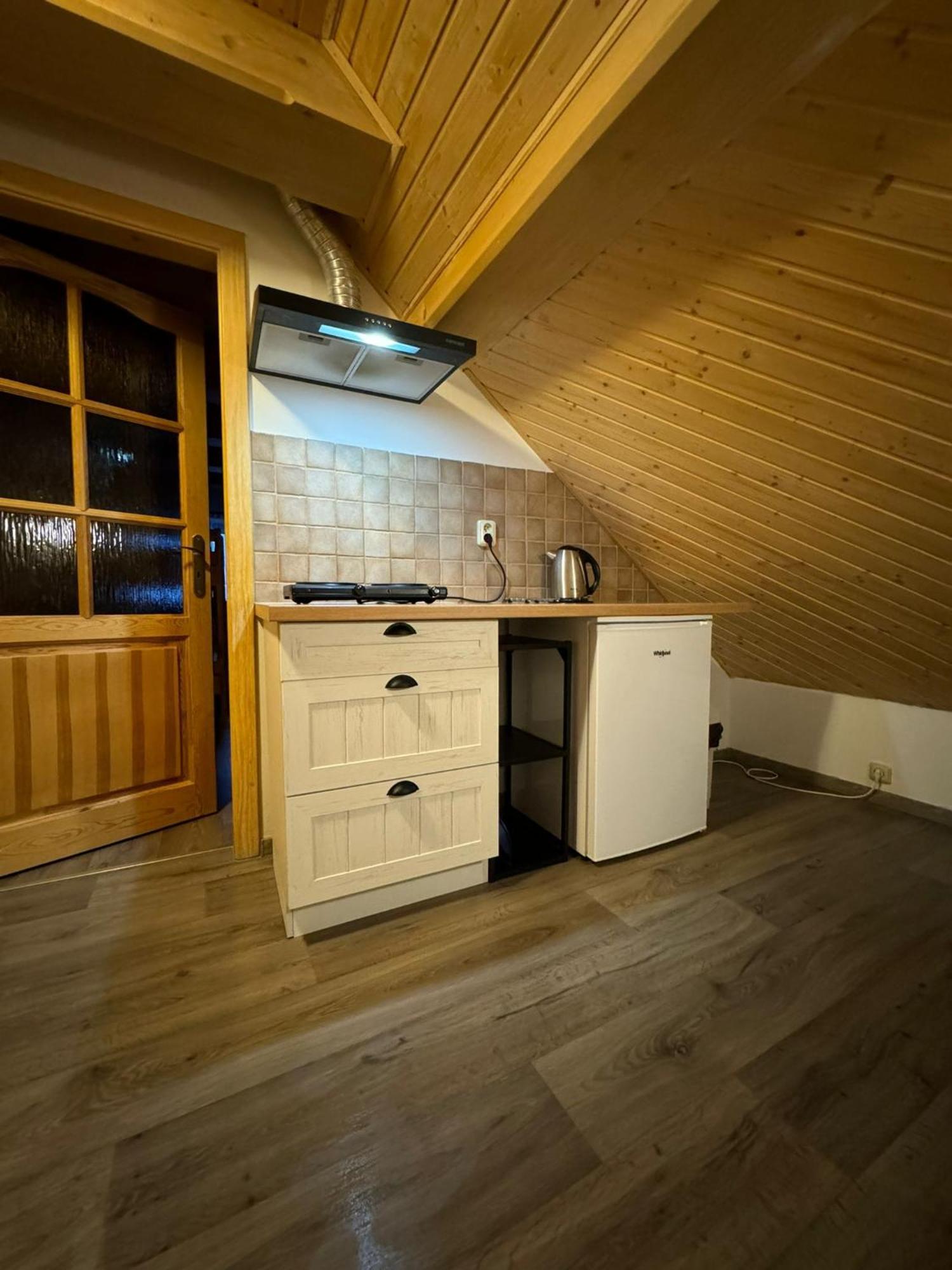 Apartmany Roudnice Jestrabi V Krkonosich Exteriör bild